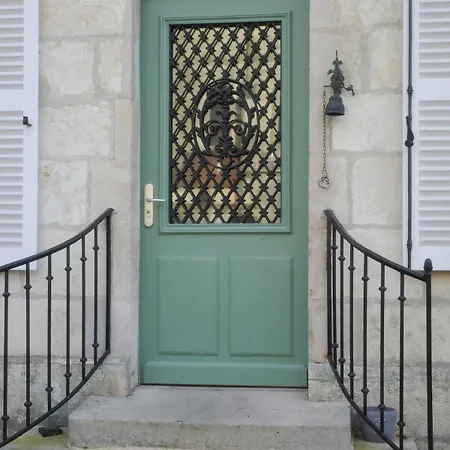 Maison De Charme A * Remy (Oise)