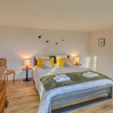 Appartement Maison De Charme A Remy (Oise)