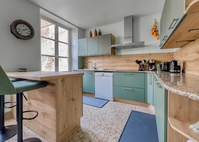 Appartement Maison De Charme A Remy (Oise)