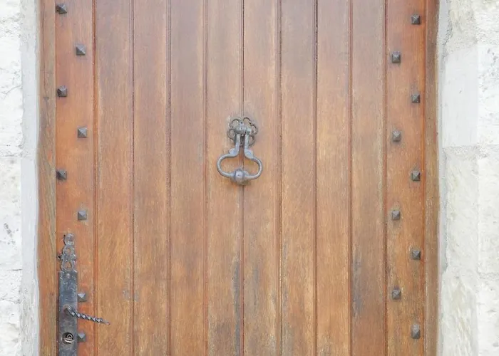 Maison De Charme A * Remy (Oise)