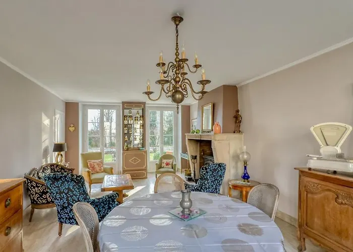 Maison De Charme A *